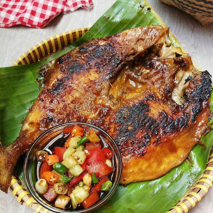 Rumah Makan Ana Sari Kapau: Santap Nikmat di Jantung Cilacap